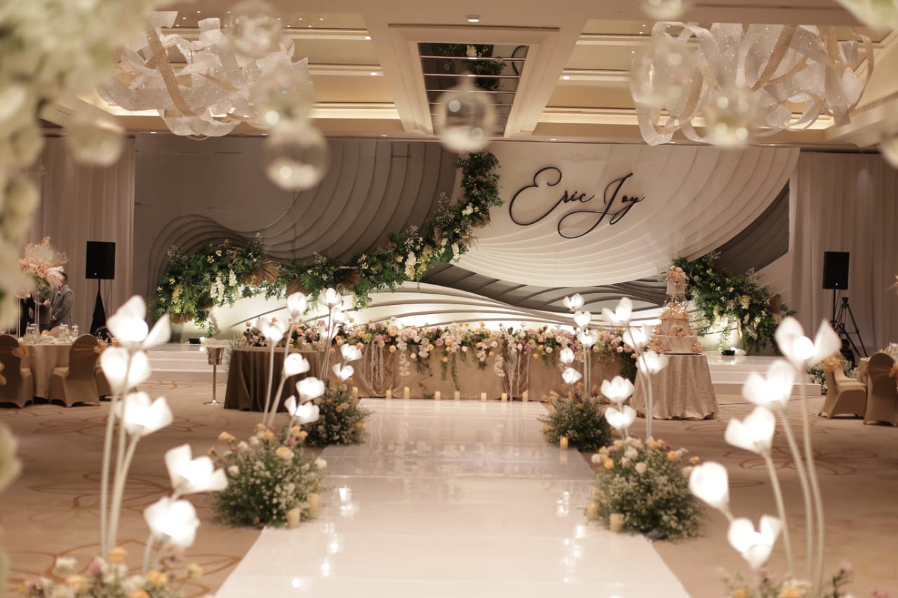 Finestpaketan.ayanamidplaza