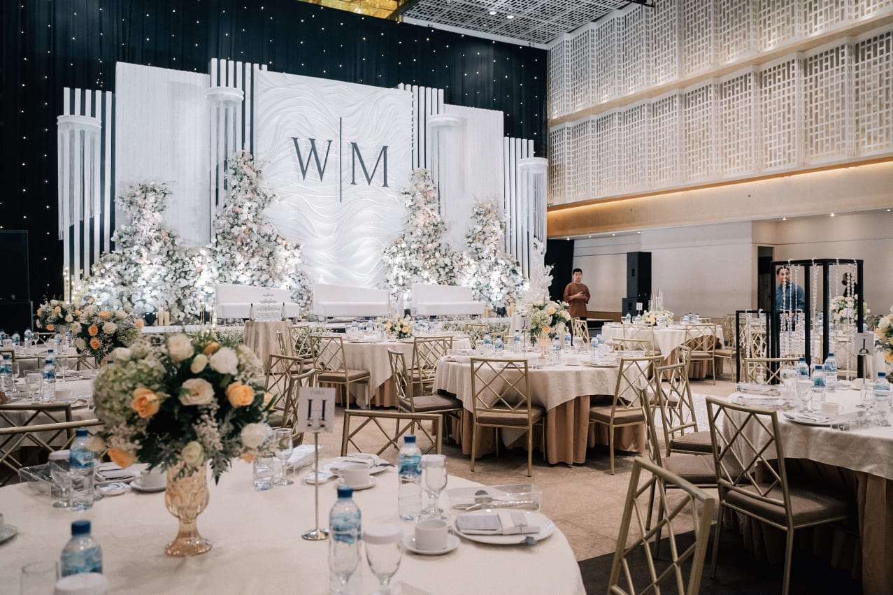 finestpaketan.thamrinnine1