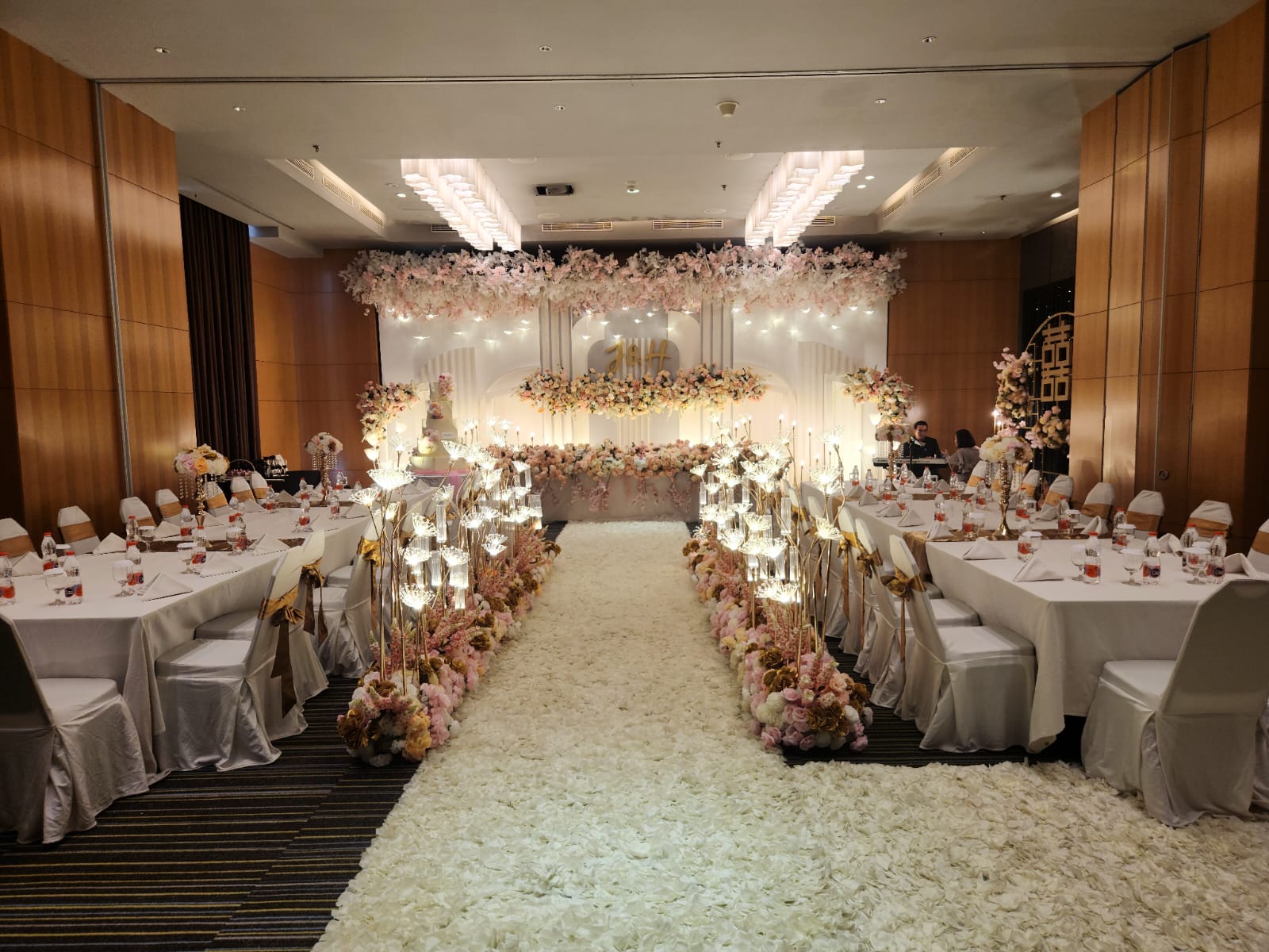 WhatsApp Image 2024-05-16 at 16.21.41 (1)