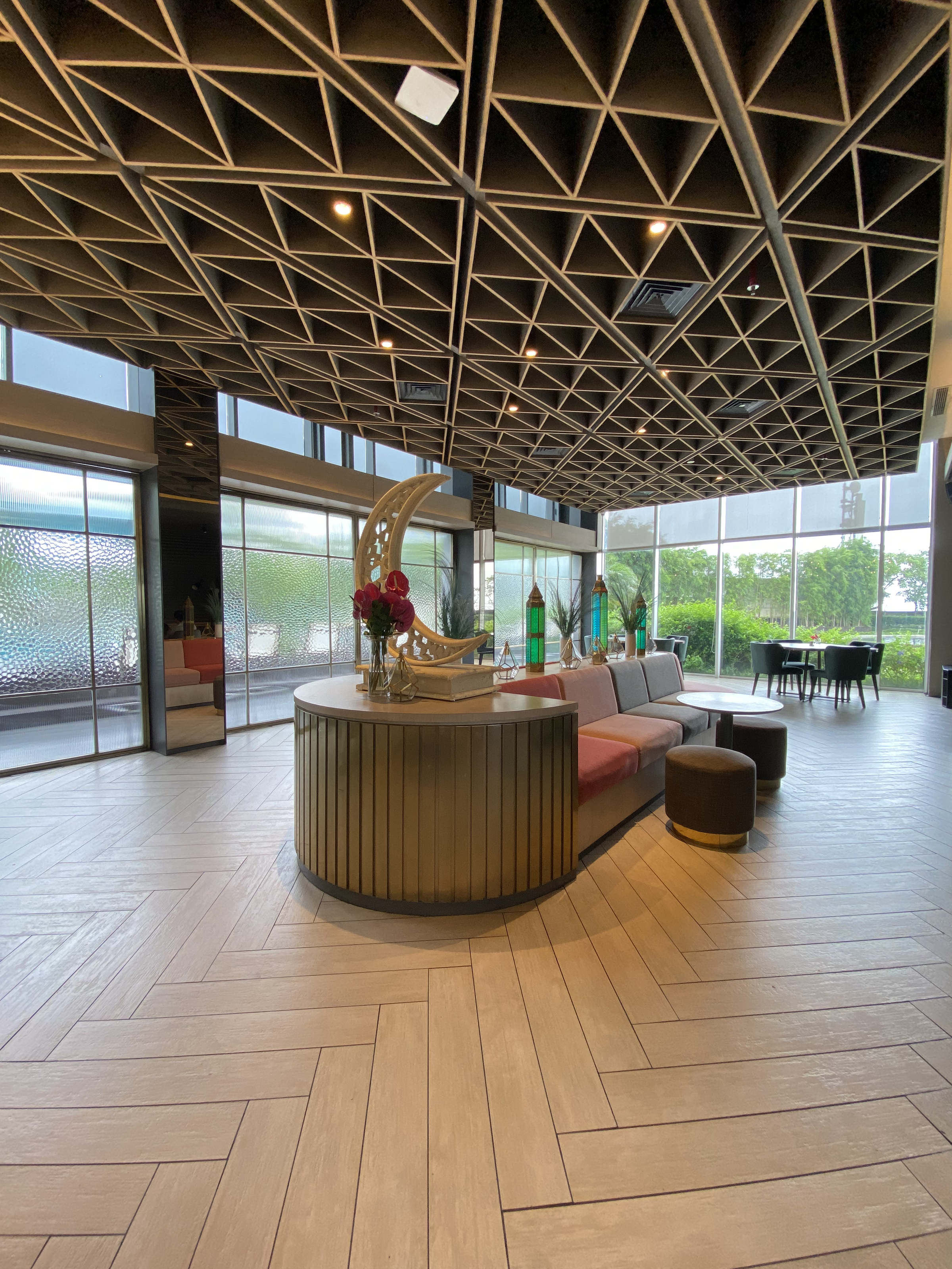 finestpaketan.mercurejakartapik6