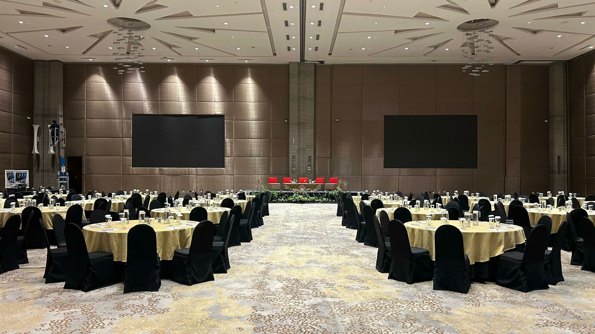 WhatsApp Image 2025-03-17 at 19.23.41