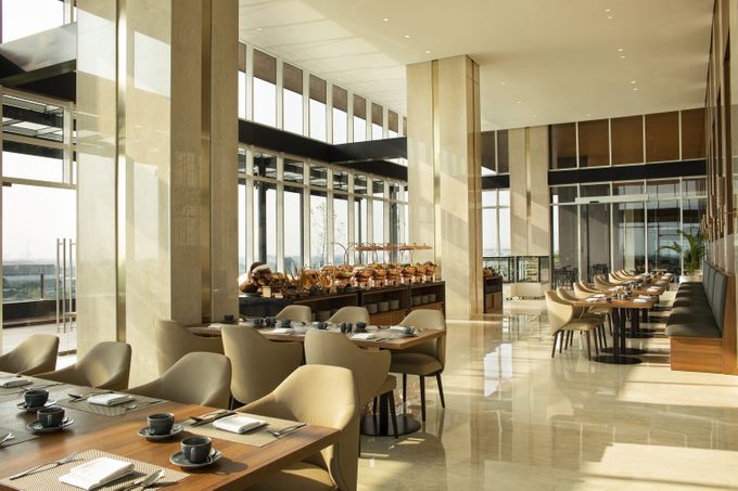 trembesi hotel cafe1