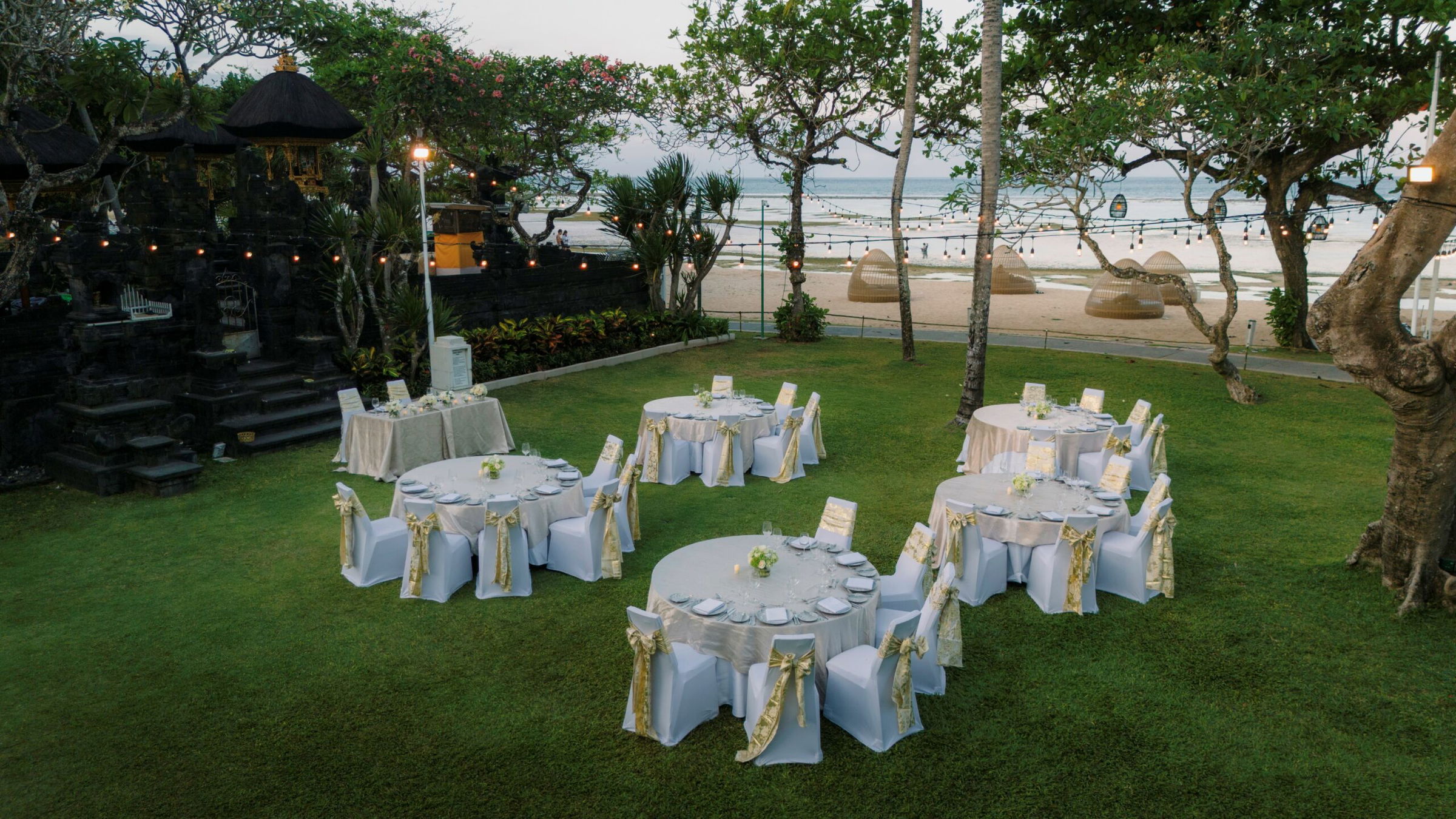 Standard Setup Dinner Temple Garden (2)