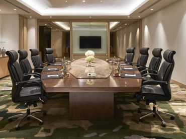 Captial-Boardroom-2-370x276