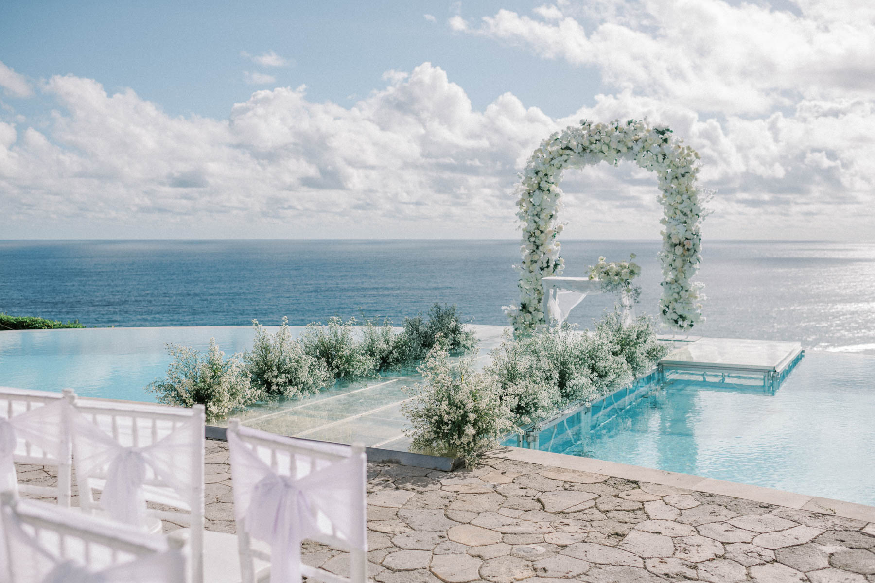 Wedding on Water (2)