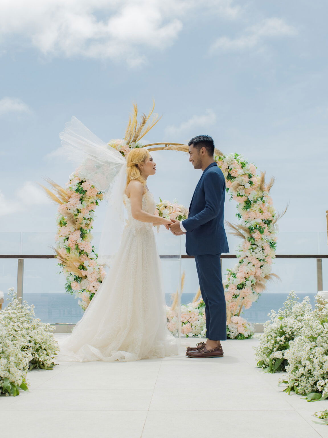 White-Rock-Wedding-Mockup-by-Sanga-Story-44-1152x1536