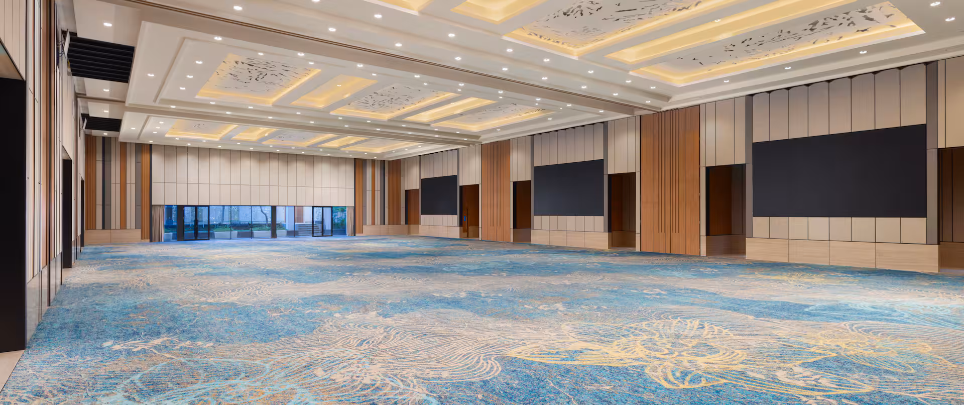 jktbt-grand-mapletree-ballroom